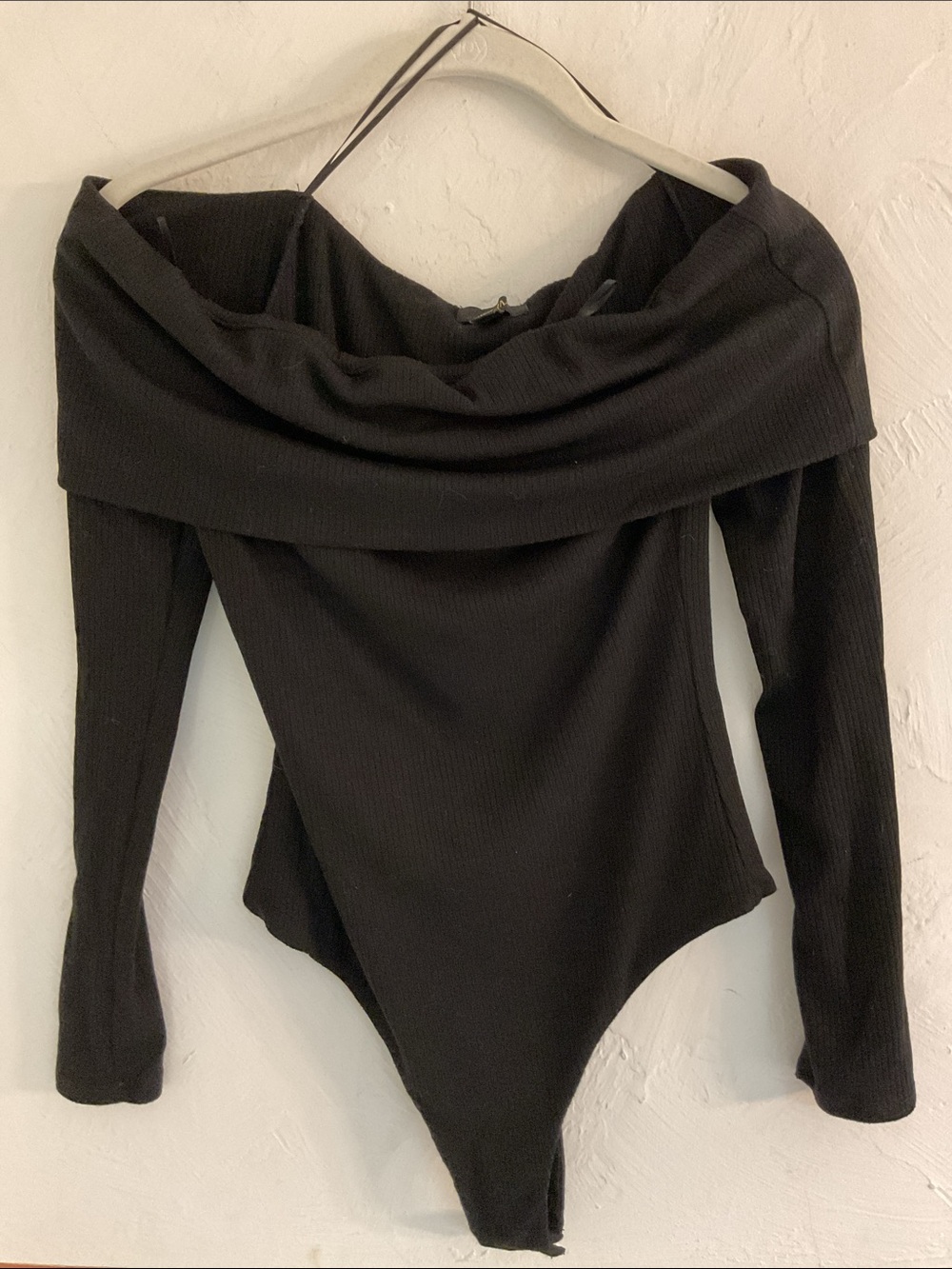 AFRM Ribbed Off The Shoulder Long Sleeve Bodysuit, Size S/P, Black